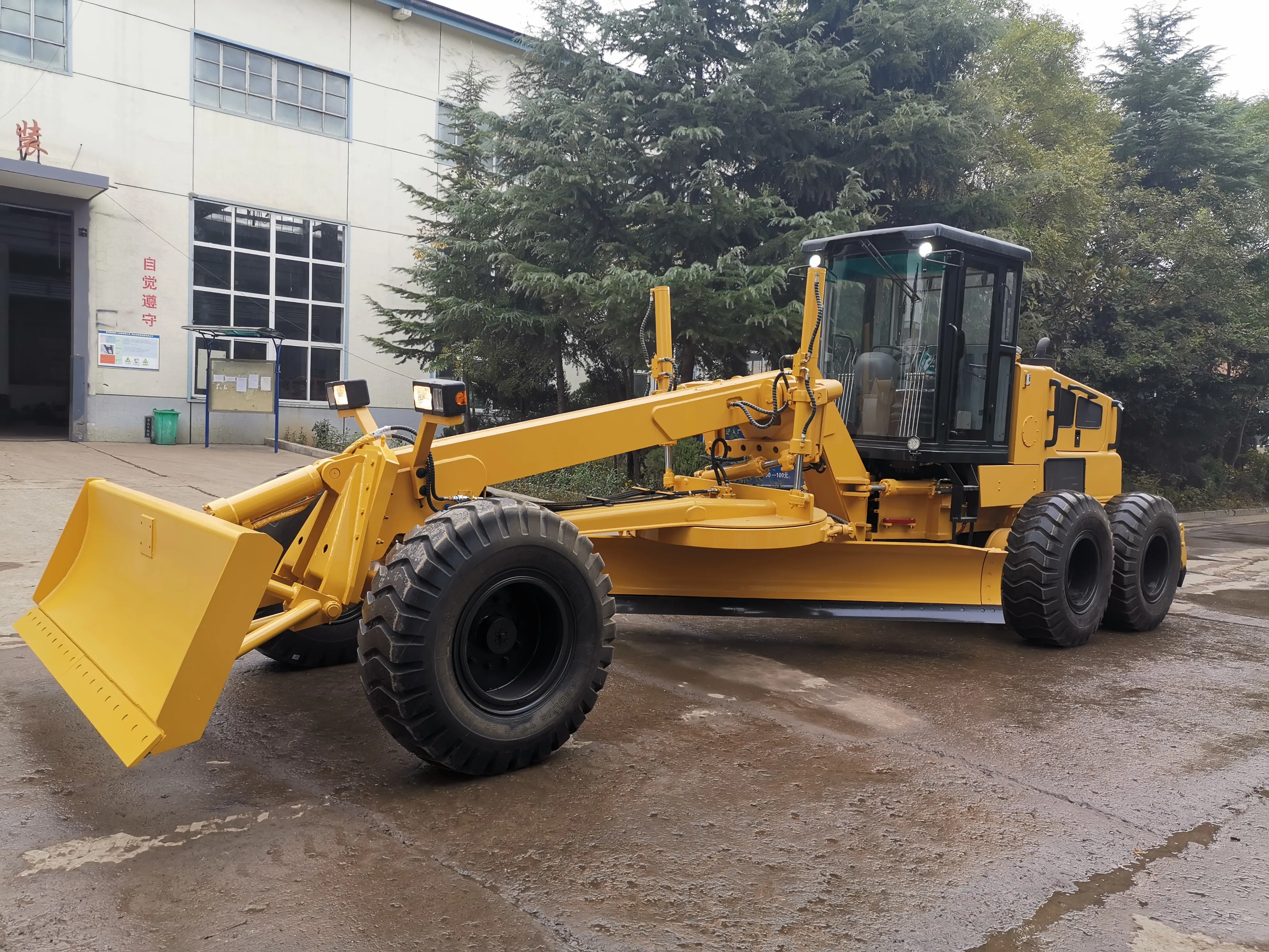 PY165C China 165-220HP Motor Grader Chinese Best-Selling Bra